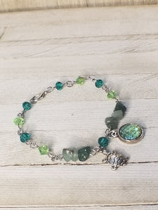 Sea Turtle and Green Aventurine Charm Bracelet