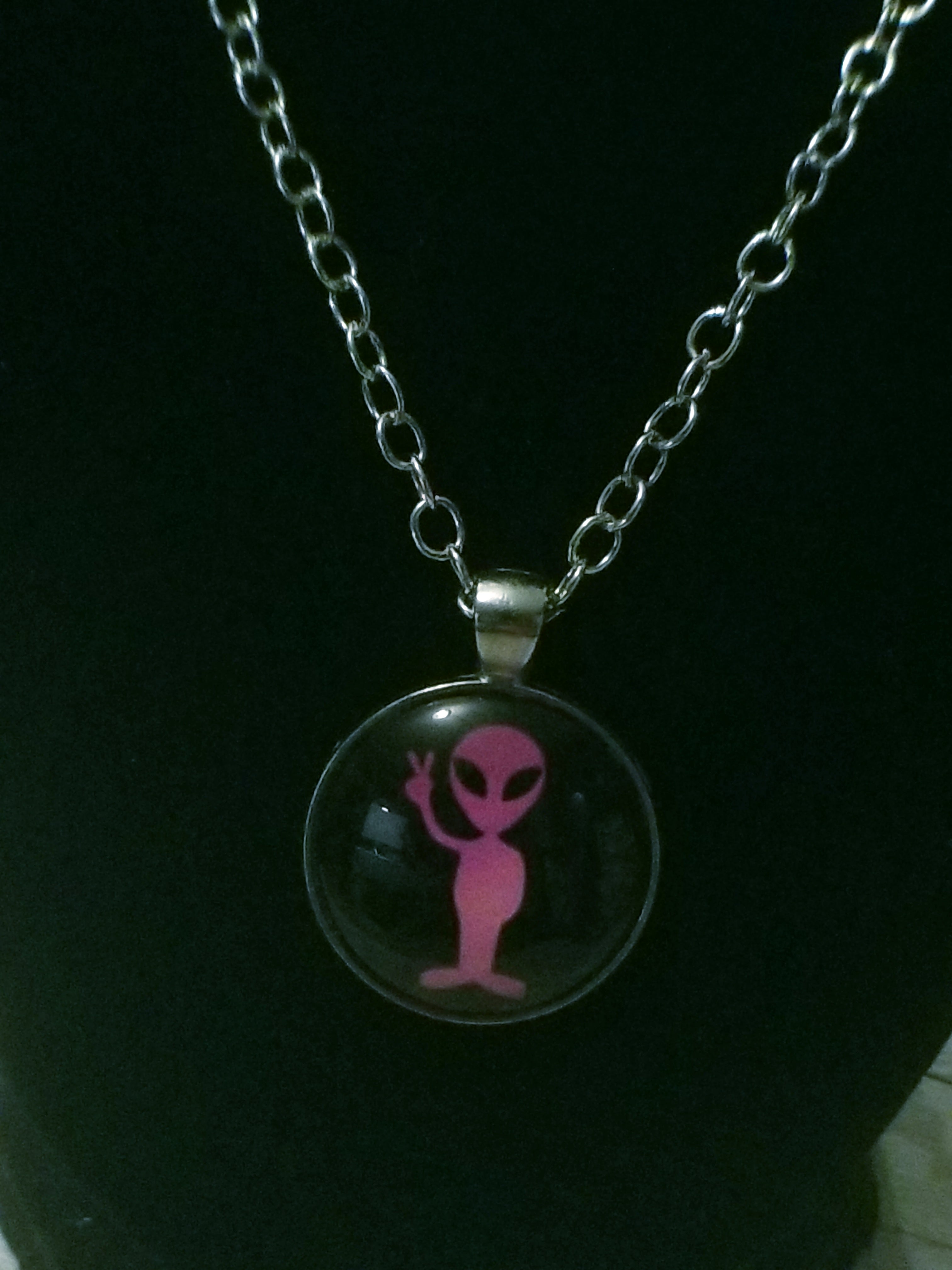 Alien Necklace - Pink